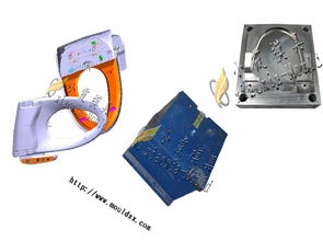 工業(yè)機(jī)器人在黃巖小霞塑料模具公司 高清圖片庫(kù)展現(xiàn)智能制造新風(fēng)貌